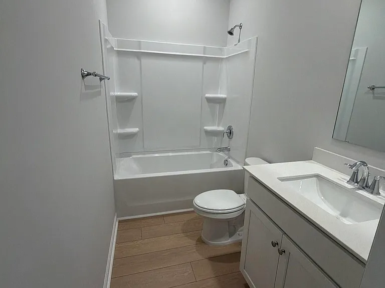 147 Wolfe Ln — Photo 10