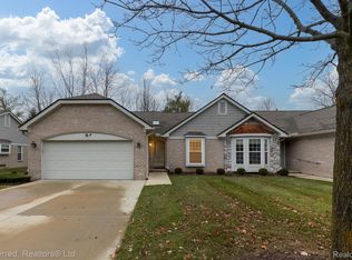 41570 Haggerty Woods Ct, Canton, MI