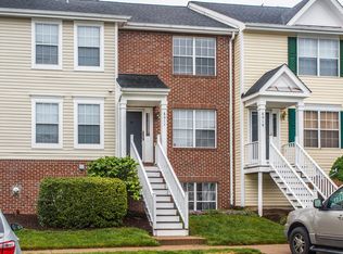 8017 Lantern Ct, Manassas, VA 20109