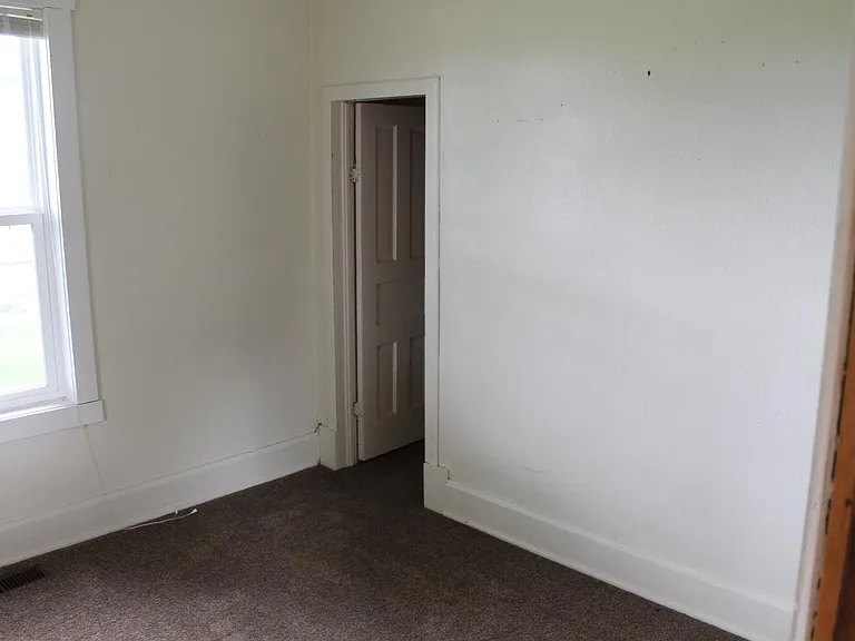 Unit Photo