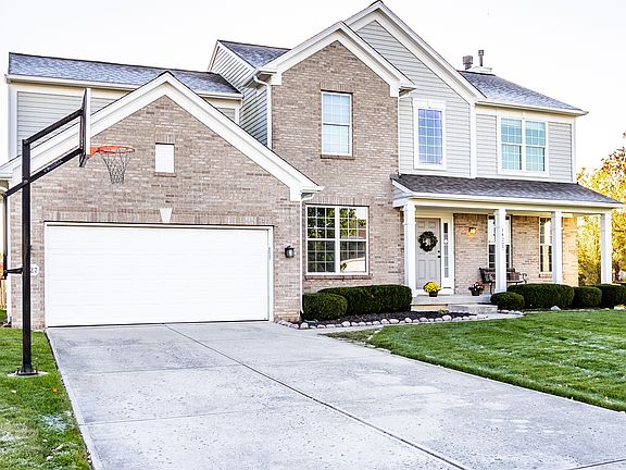 2nd image of 14227 Autumn Woods Dr