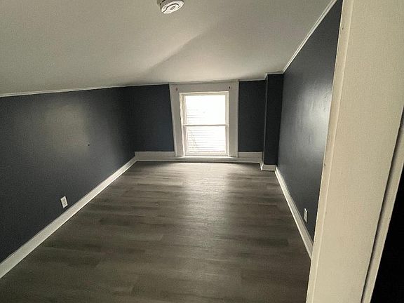 5th image of 89 W Seneca St APT 4