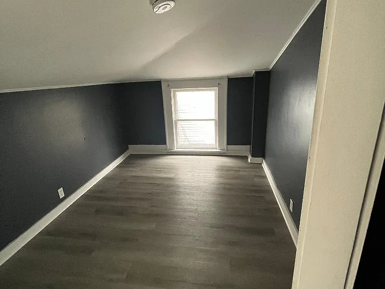 89 W Seneca St #4 — Photo 5