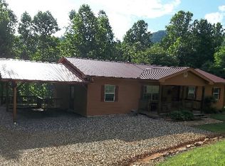 1786 Crump Creek Rd, Blairsville, GA 30512