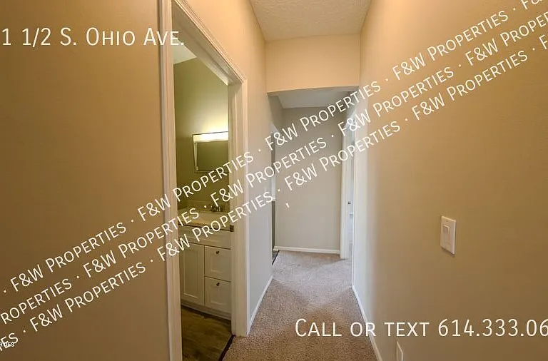 301 1/2 S Ohio Ave — Photo 12