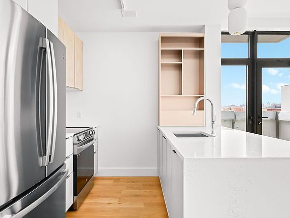 3rd image of 597 Grand St #782