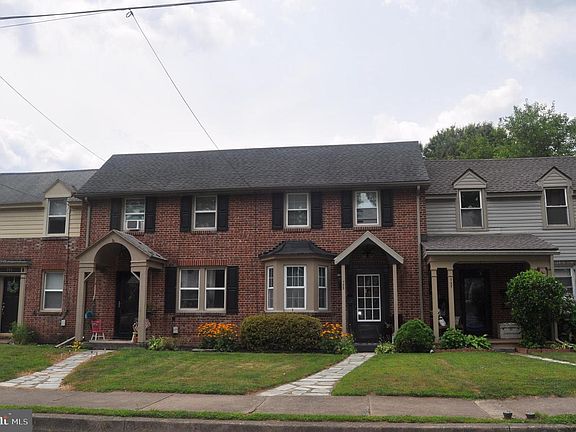 3rd image of 755 Church St