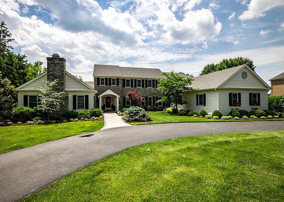 1st image of 342 Bishopsbridge Dr