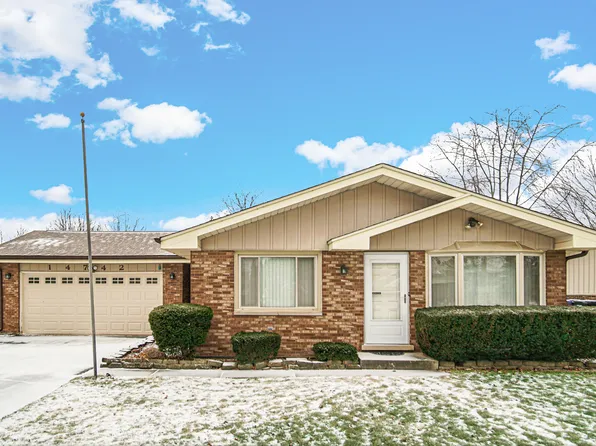 14742 S Arboretum Dr, Homer Glen, IL 60491