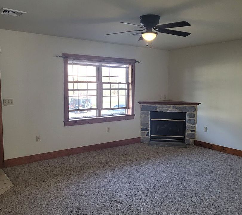 1st image of 227 Spencer Ave