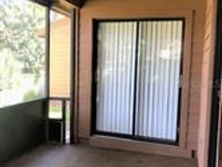 467 Newton Pl — Photo 17