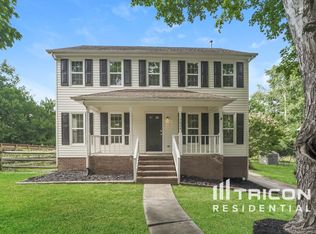 7824 Trotter Rd, Charlotte, NC 28216