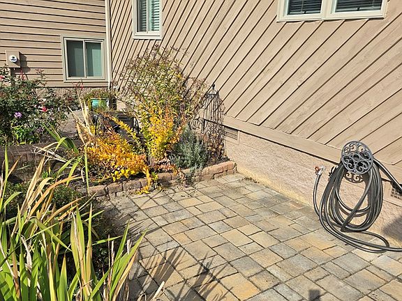 4th image of 109 Pine Park Pl