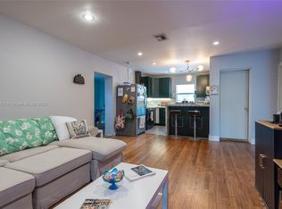 1033 NW 76th St, Miami, FL 33150