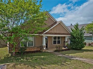 331 Frontier Cir, Auburn, AL 36832
