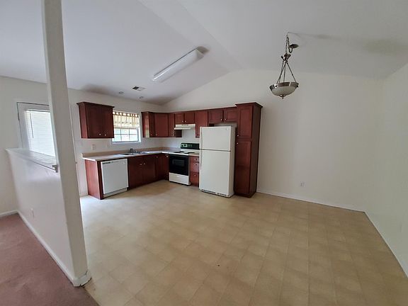 3rd image of 2388 English Station Dr