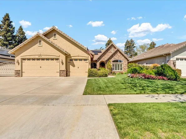 3412 E Paradise Avenue, Visalia, CA 93292