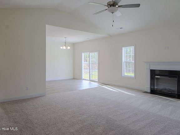 5th image of 608 Indigo Johnston Drive