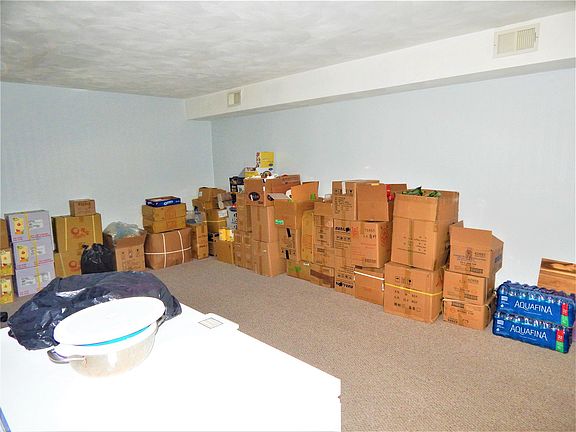 4th image of 1728 Donlee Dr #1728