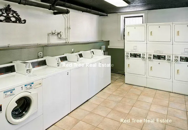 5 Barrows St #3 — Photo 2