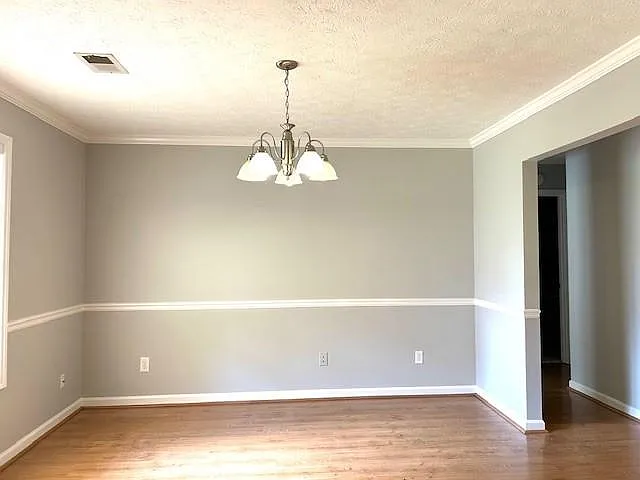 1303 Chandler Ct NW — Photo 4