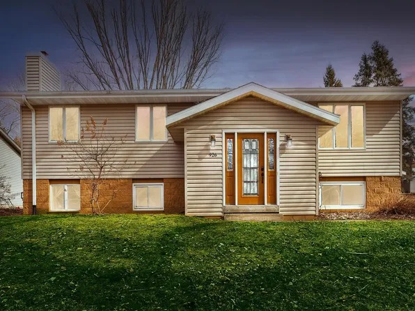 926 Byron Ave N, Byron, MN 55920