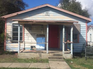 1037 Buffalo St, Alice, TX 78332