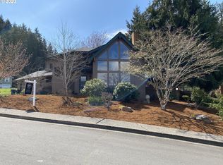 7227 Daisy St, Springfield, OR 97478