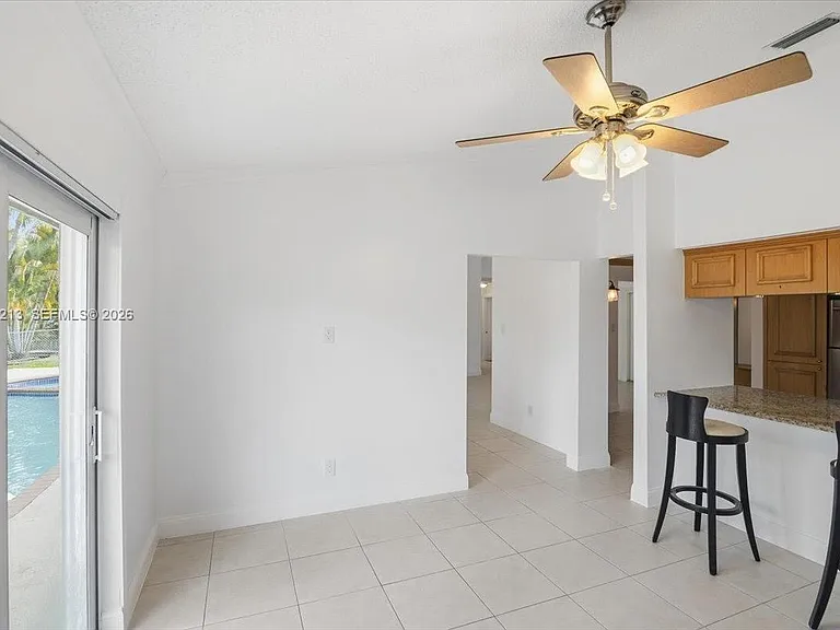 9349 NW 47th St — Photo 22