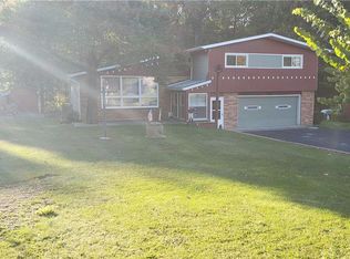 8103 Barnes Rd, Vermilion, OH 44089