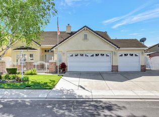 1998 Northgate Dr, Manteca, CA
