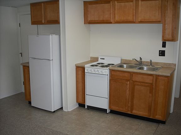 2nd image of 84 Dartmouth College Hwy #15