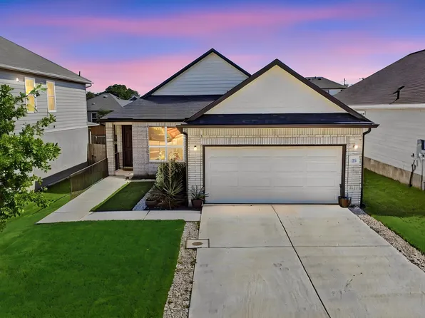 111 E FLOWING RIVER DR, Boerne, TX 78006