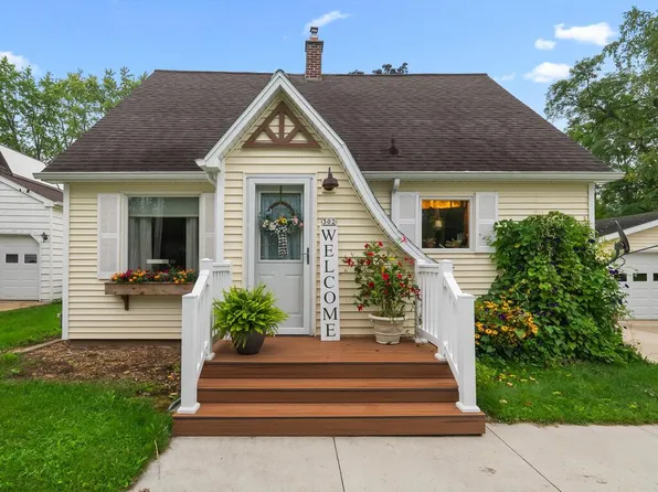 302 Gaede Ave, Forestville, WI 54213