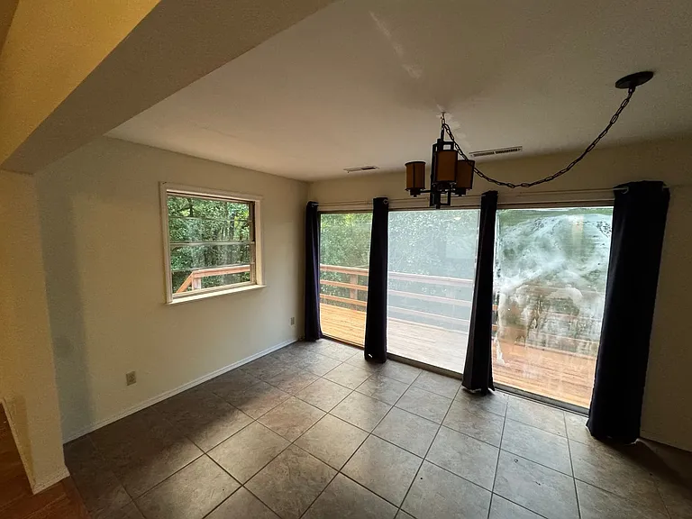 19 Gore Ln — Photo 6