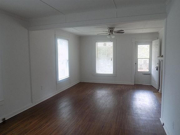 3rd image of 1316 Stone Rd