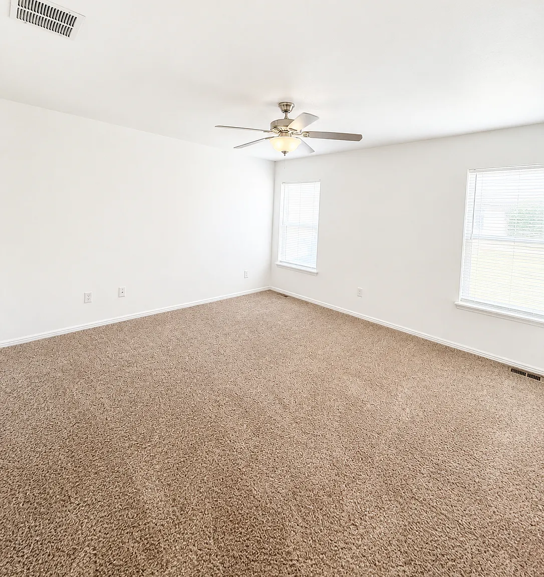 3 bed, $1,950 — Photo 4