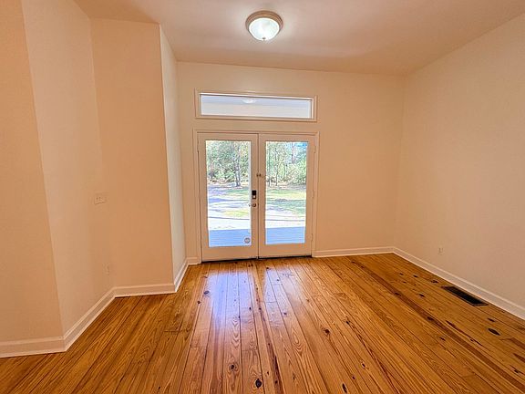 4th image of 1066 May River Rd