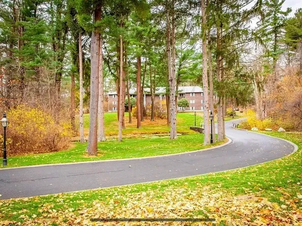 420 Great Rd APT A6, Acton, MA 01720