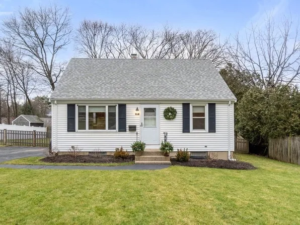 15 Centre St, Natick, MA 01760