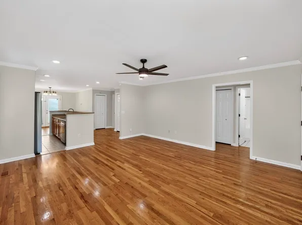 907 11th Ave N, Nashville, TN 37208