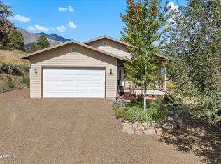 11630 Homestead Ln, Flagstaff, AZ 86004