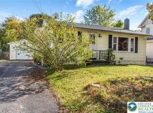 319 Collins St, Stroudsburg, PA