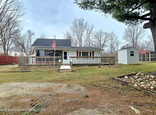 6517 News Rd, Charlotte, MI 48813