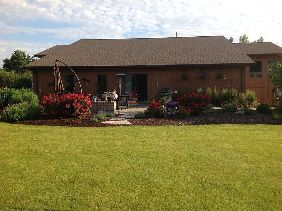 Side Patio View