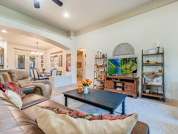 2nd image of 7705 Pinnacle Dr