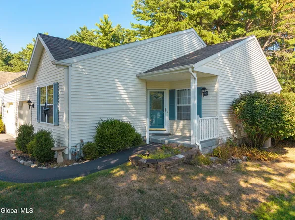 41 Old Mill Lane, Queensbury, NY 12804