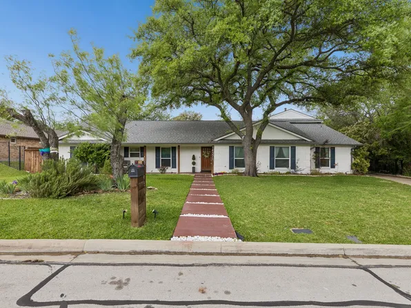 14371 Olympic Dr, Farmers Branch, TX 75234