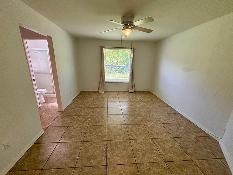902 Cape Coral Pkwy W #906 — Photo 9