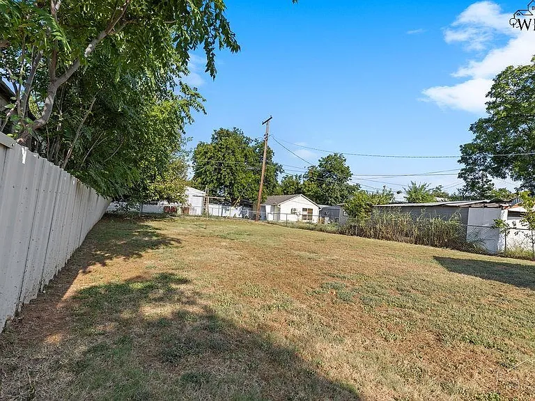 3107 Garfield St — Photo 30